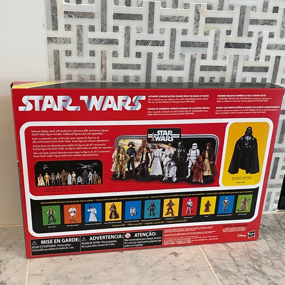 Hasbro Star Wars Legacy Pack - Black and Gold - Picture 4 of 6
